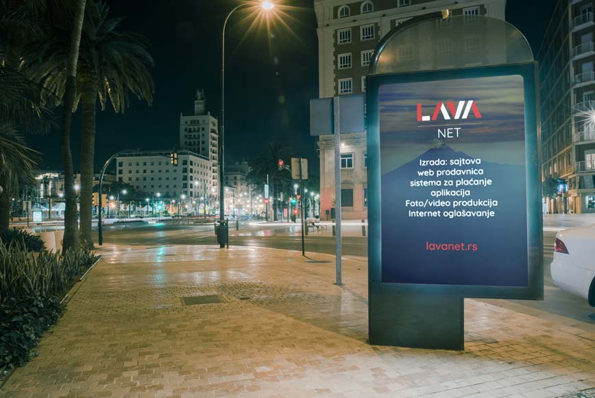 LED ili svetleći bilbord sa reklamom za Lava NET web dizajn agenciju.
