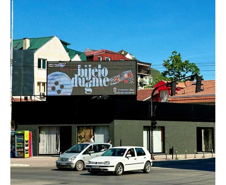 Niš - LED Ekran - Ugao Vojvode Mišića i Vožda Karađorđa - MAN