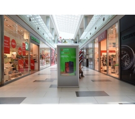 Kragujevac - Plaza Tržni Centar - DOOH TOTEM