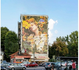 Beograd - Fasadna Reklama - Raskrsnica Ustaničke i Vojislava Ilića AG