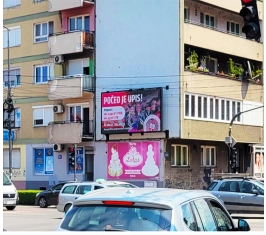 Niš - LED Ekran - Crveni pevac - MM