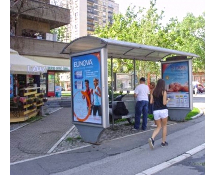 Novi Sad - Autobuska stajališta - Maksima Gorkog sa Bul. oslobođenja